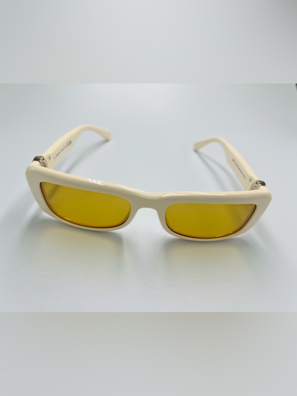 Moncler Minuit Rectangle Frame Sunglasses EUC - Picture 4 of 10